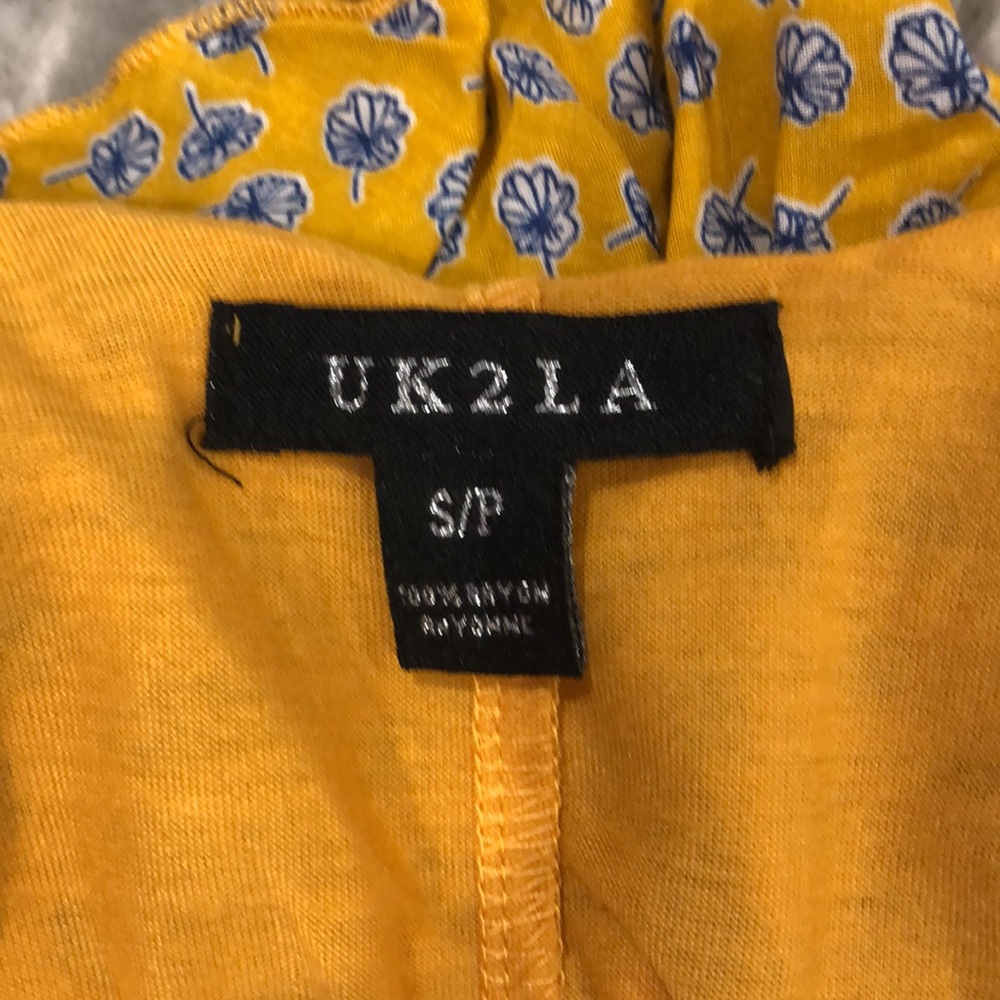 Crop top - Picture 4 of 4